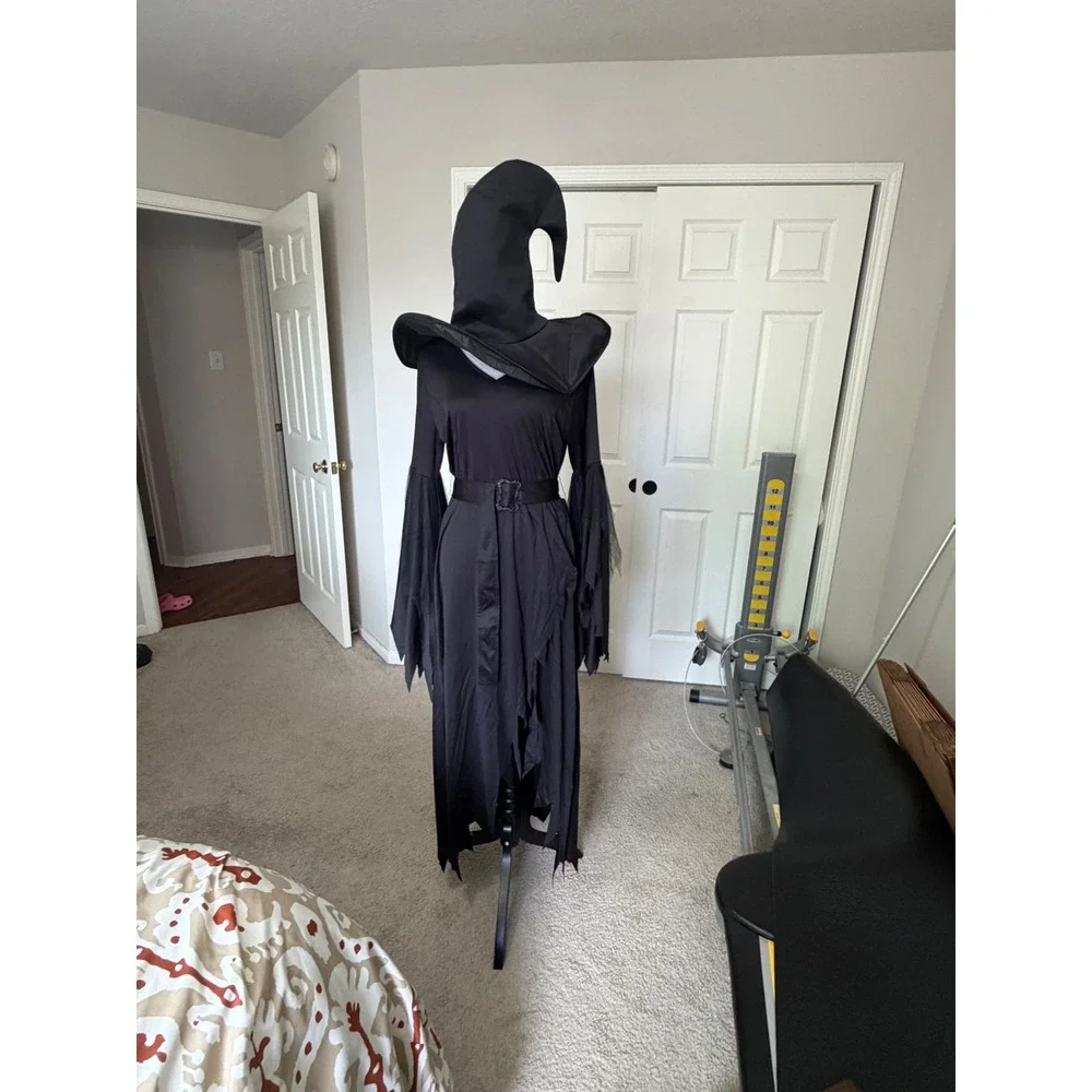 Spirit Halloween Cleaned Gothic Witch Costume Dress Hat Belt Set Black M/L 10-14 - Picture 6 of 7